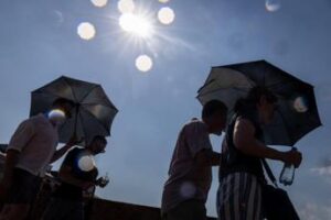 caldo continua al centro sud palermo bollino rosso fino a mercoledi 2