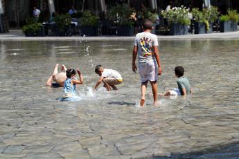 caldo record e rischi per la salute pregliasco afa senza tregua lo stress termico non si recupera 2
