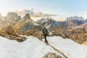 dalle distorsioni alla caviglia alla lombalgia tutte le insidie del trekking in montagna 2