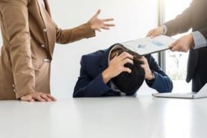 stress da rientro a lavoro lo psicologo non serve tornare subito al 100 ecco cosa fare 2