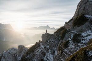 La tendenza degli outfit da montagna sui social: tra moda e marketing