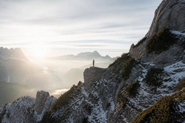 La tendenza degli outfit da montagna sui social: tra moda e marketing