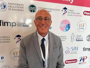 alimentazione mosca unimi primi 1000 giorni fase di grande plasticita e fragilita 2