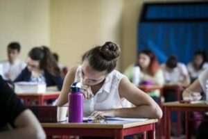 caldo estremo e aule roventi lappello dei medici dellambiente rinviare lapertura delle scuole al sud 2