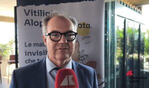 costanzo sidemast upadacitinib blocca cellule infiammatorie in vitiligine e alopecia areata 2