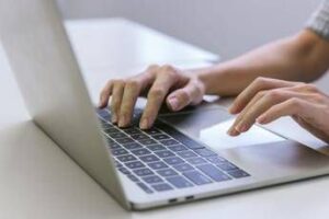 digitale eurispes e presenza universale ma cresce il disagio 2