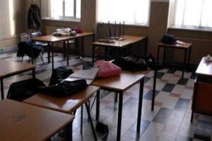 violenza contro i prof da roma a lamezia terme la psicologa alto rischio di emulazione 2