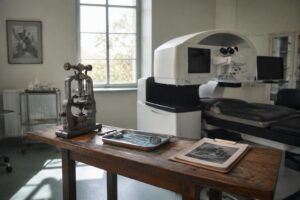 Storia della LASIK: da Pallikaris a Buratto e le nuove frontiere