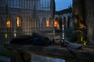 Weekend di yoga, meditazione e bagni sonori al Qui e Ora Festival