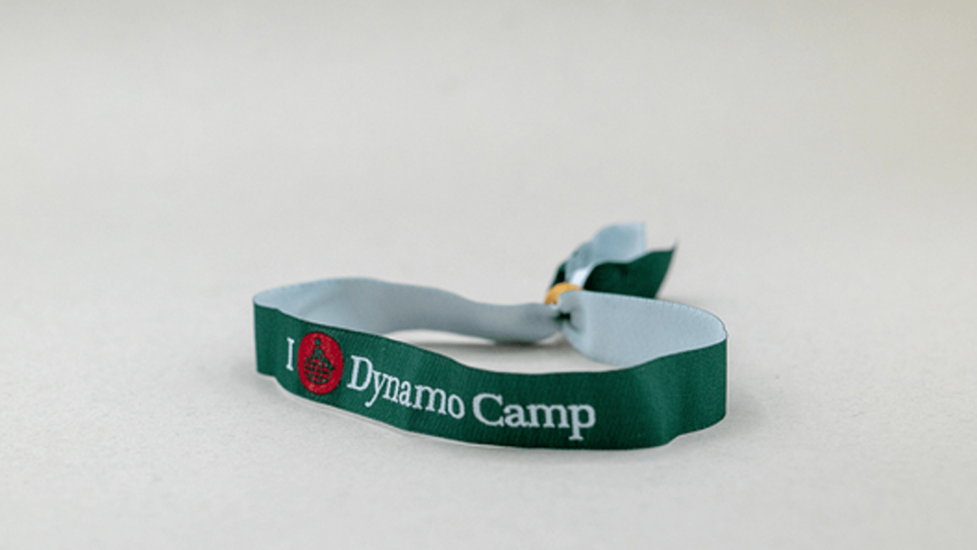 beone medicines italia al fianco di dynamo camp realizzati 1 400 braccialetti del coraggio 2