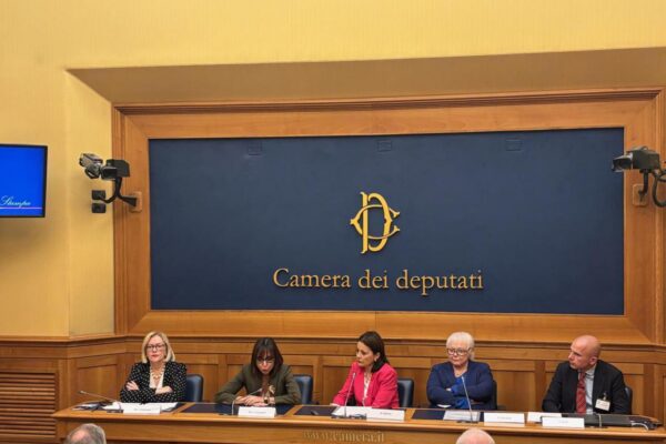 Giornata della psoriasi: “Oltre 137mila italiani con forma severa senza tutela adeguata”