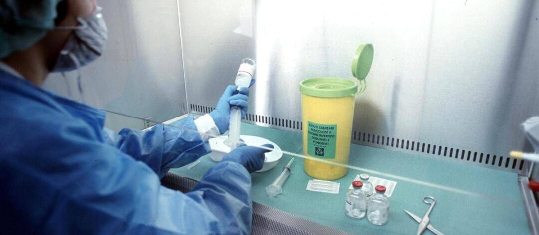 Melanoma, nuova pillola ‘spoglia’ il tumore avanzato e rallenta la crescita