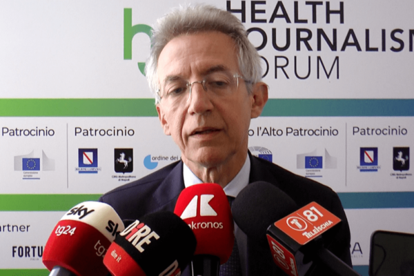 Sanità, Manfredi (sindaco Napoli): “La democrazia della salute parte dall’informazione”