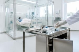 Secondo paziente ebola in Kenya: il caso del parente del primo decesso