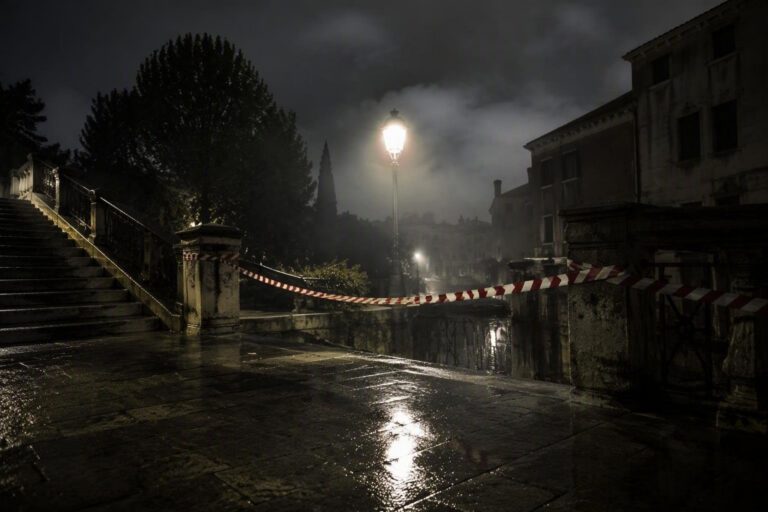 Tentato omicidio a Mirano: arrestati due uomini per aggressione a un 25enne