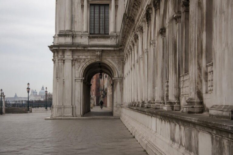 Comune di Venezia: guida a servizi, tributi e bandi