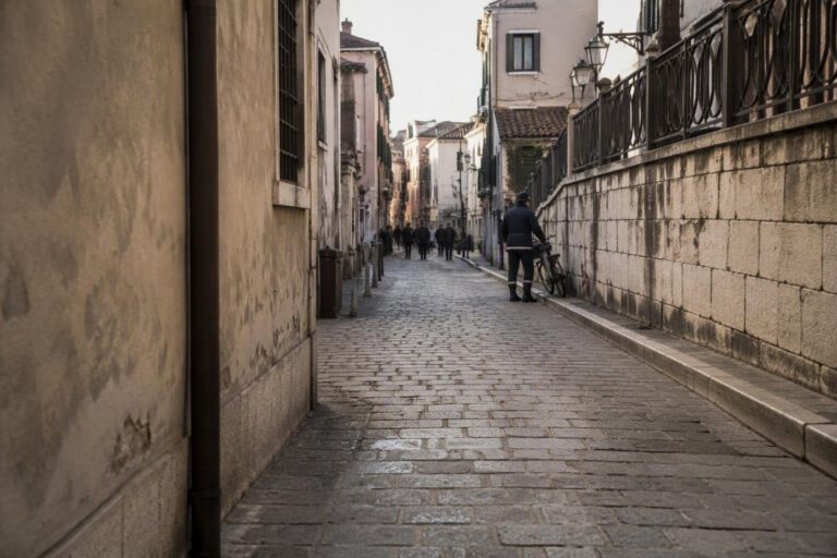 Rimozione degli ostacoli abusivi: l’amministrazione di Chioggia e Sottomarina passa all’azione