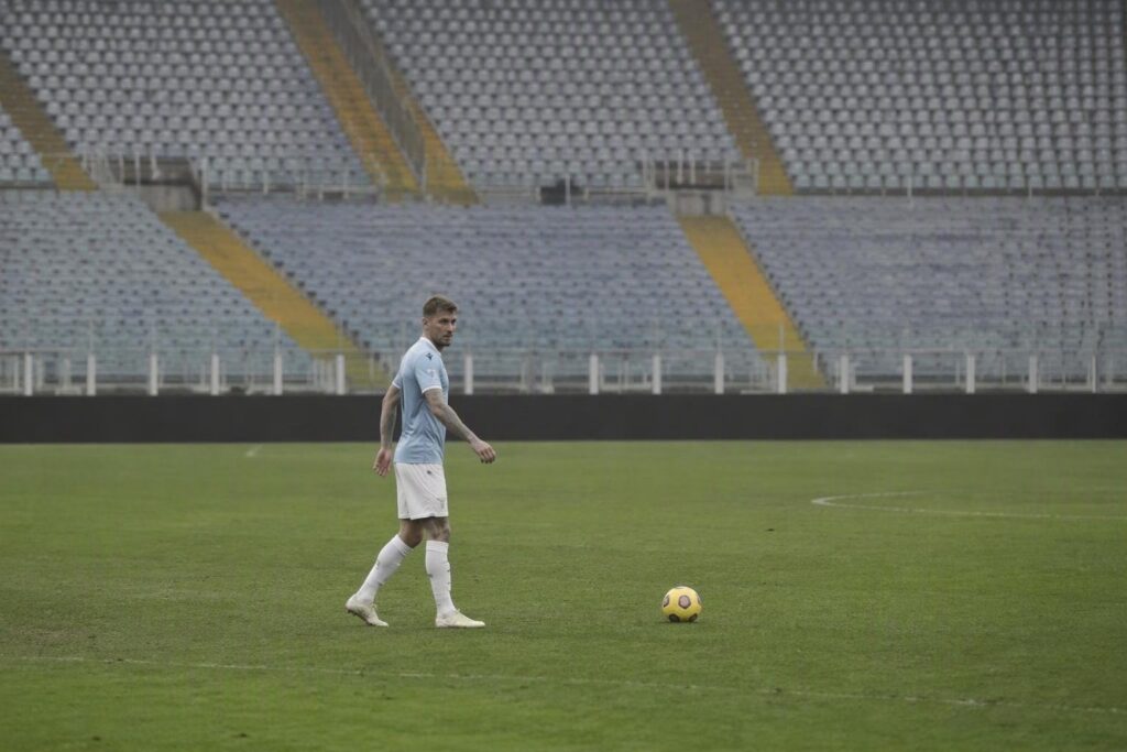 Lazio supera Venezia, pareggia Roma e Inter a 13 punti