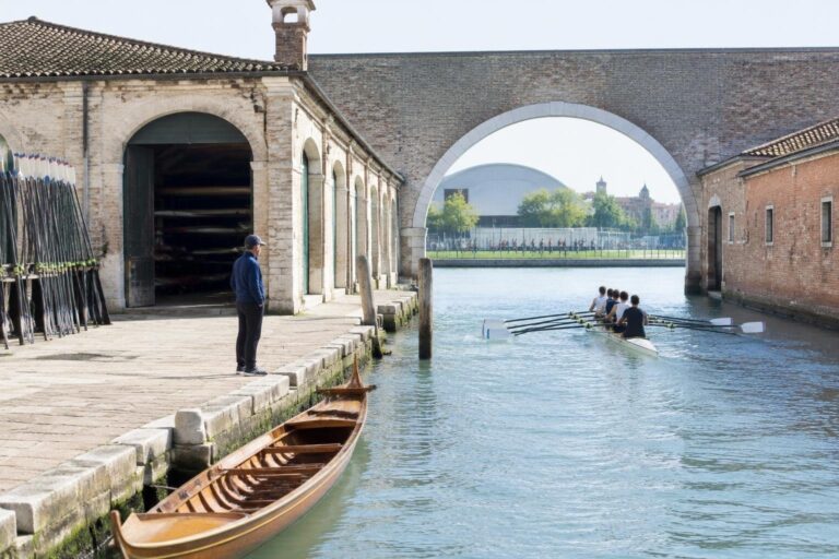 Guida allo sport a Venezia tra voga, basket e calcio