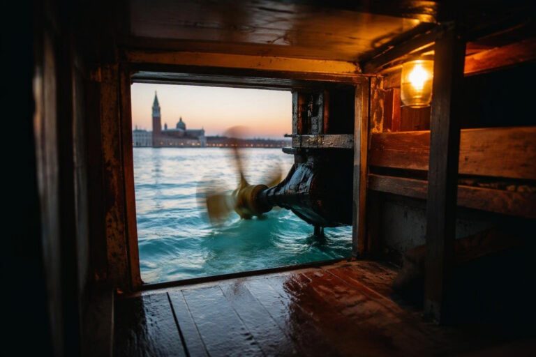 Venezia nel caos: velocità, ricorsi e il futuro dei controlli nautici