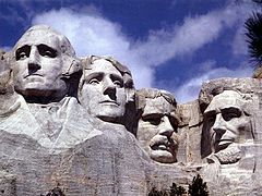 240px Mountrushmore