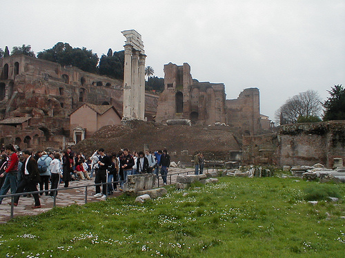 templeCastorandPollux