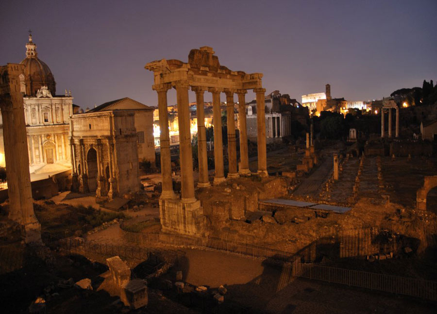 Itinerario archeologico Colosseo Palatino Fori Imperiali