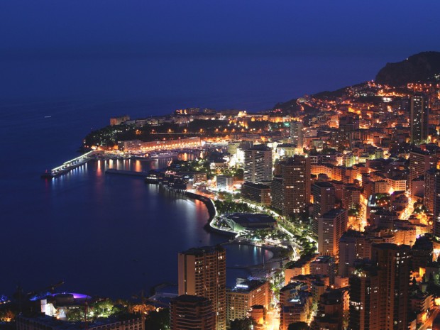 Monaco notte 620x465