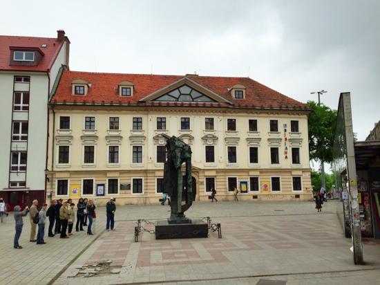 building of bibiana
