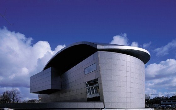 vangoghmuseum exteriorVUK.jpg 560x350