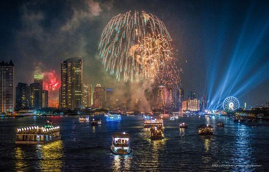 phuket nye fireworks
