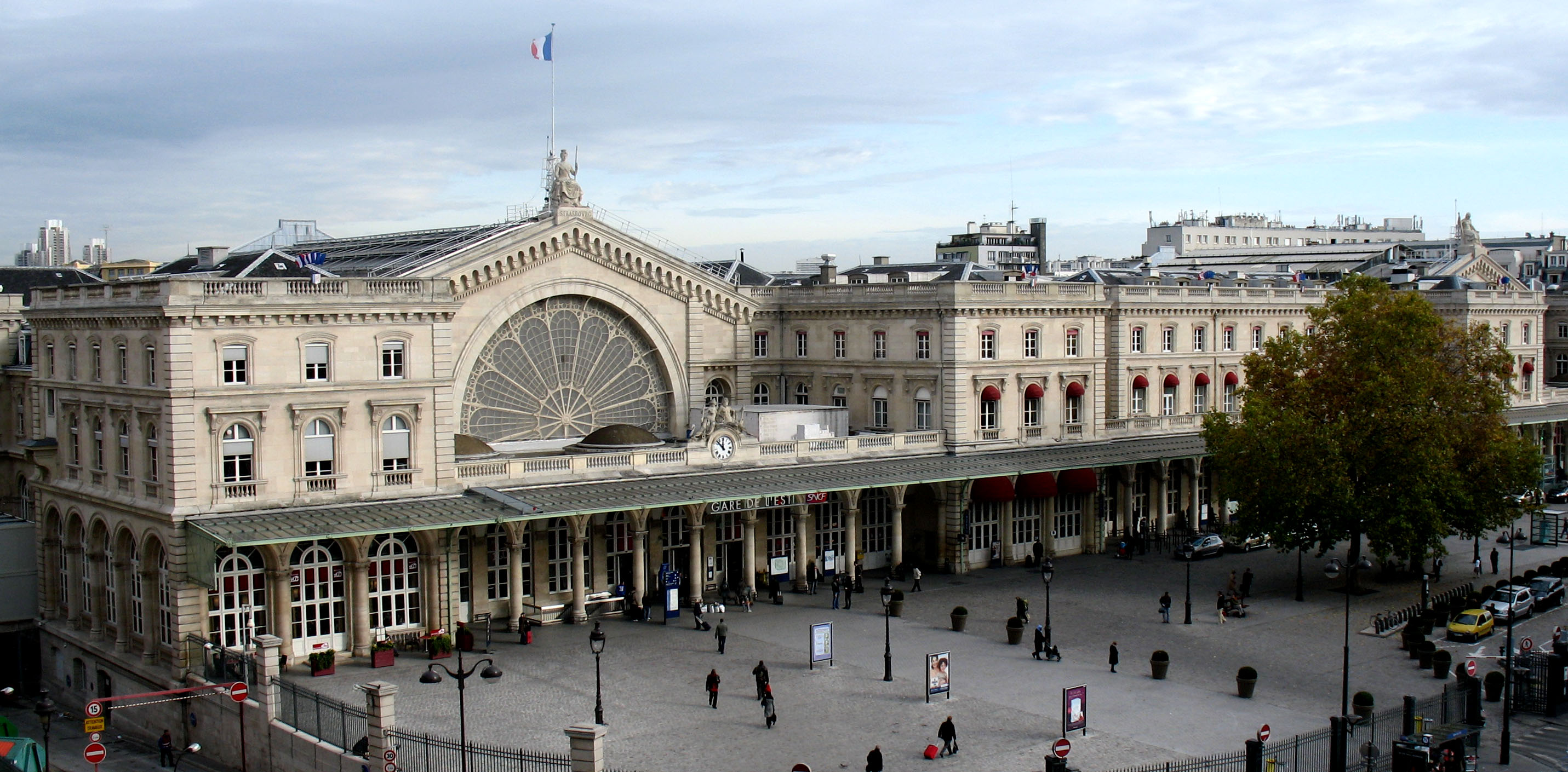 Paris Gare de lEst 2009