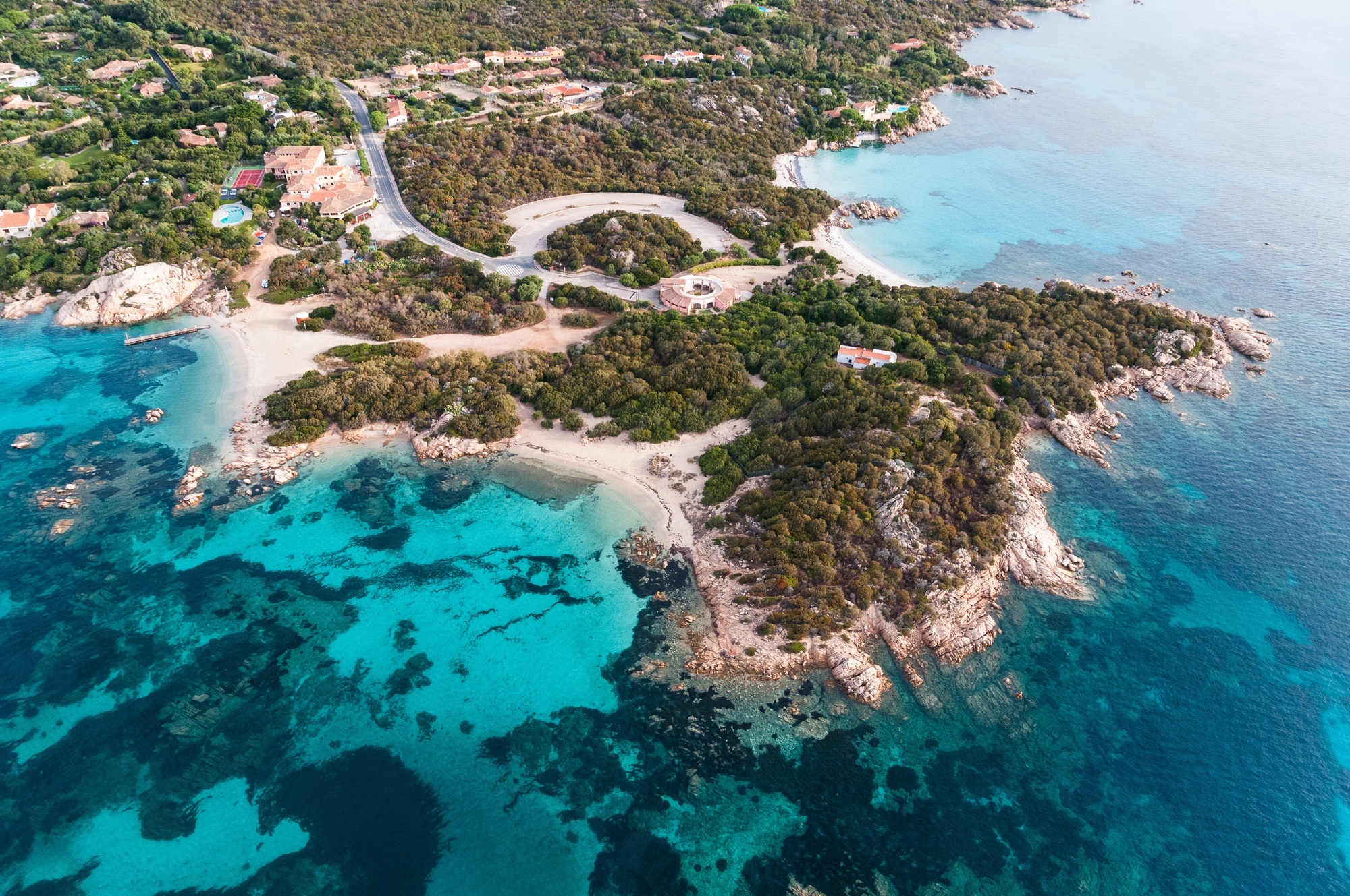 Cinque mete per viaggio di nozze di lusso in Sardegna