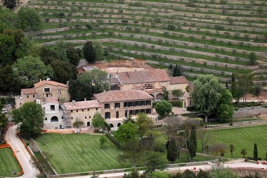 PITT JOLIE VINO1