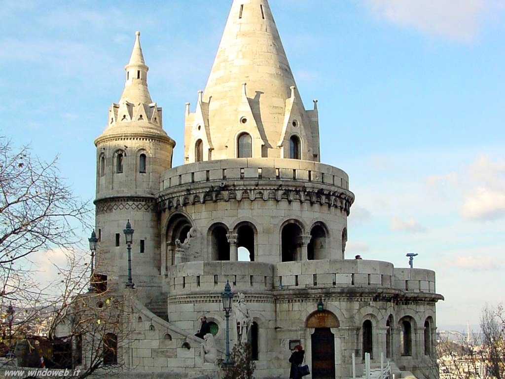 foto ungheria 002 Budapest Fishermans Castle Turret