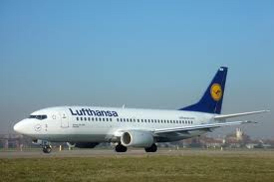 lufthansa 2 2