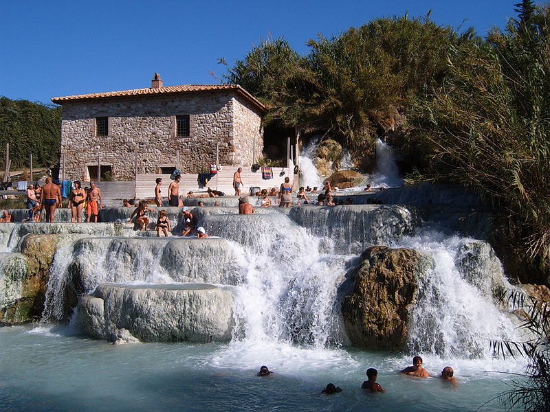 Le 10 località turistiche più economiche d'Italia