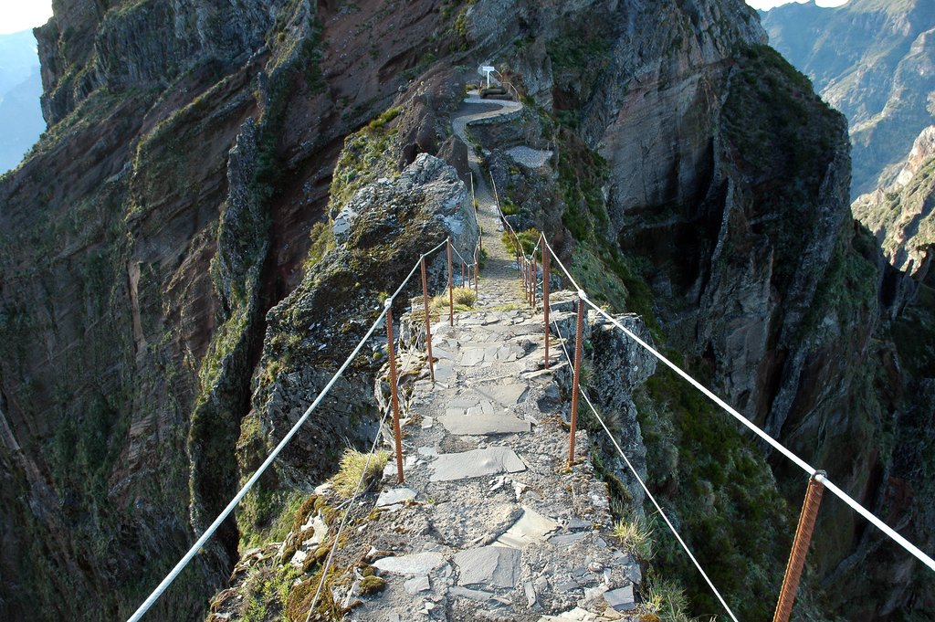 pico de arieiro  madeira by kimjorsing
