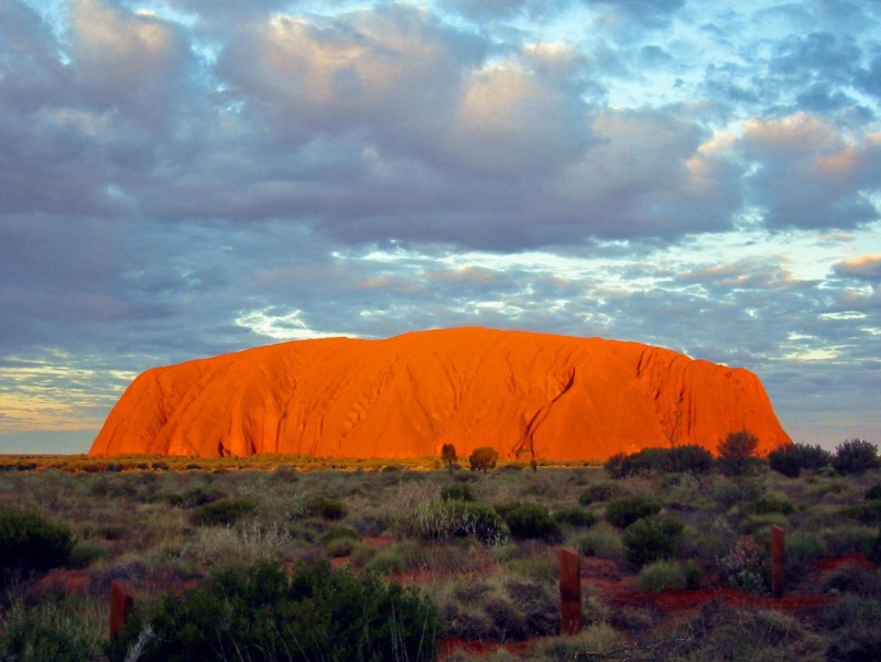 nono posto monte uluru australia