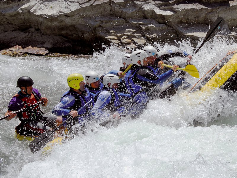 rafting pool hotel barcelo jaca golf spa23 71643