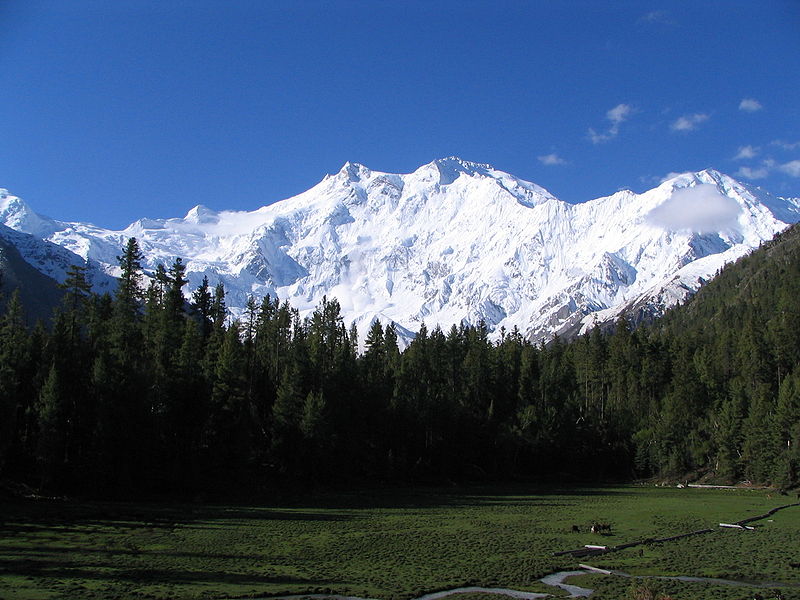 800px Nanga parbat Pakistan by gul791
