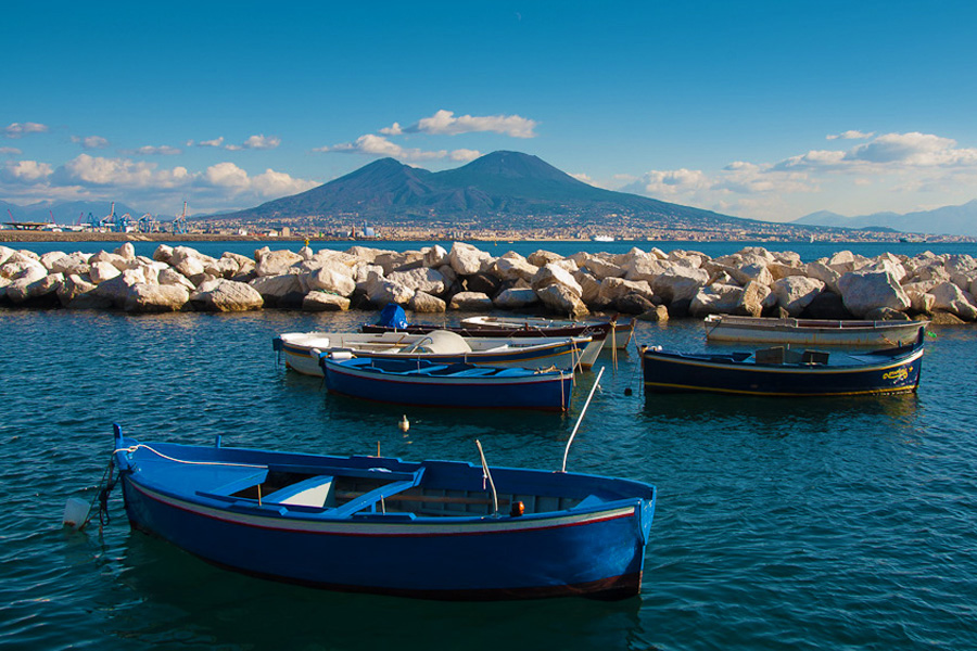 Prezzo noleggio barca Napoli