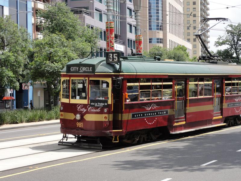 city circle tram 7672401 m