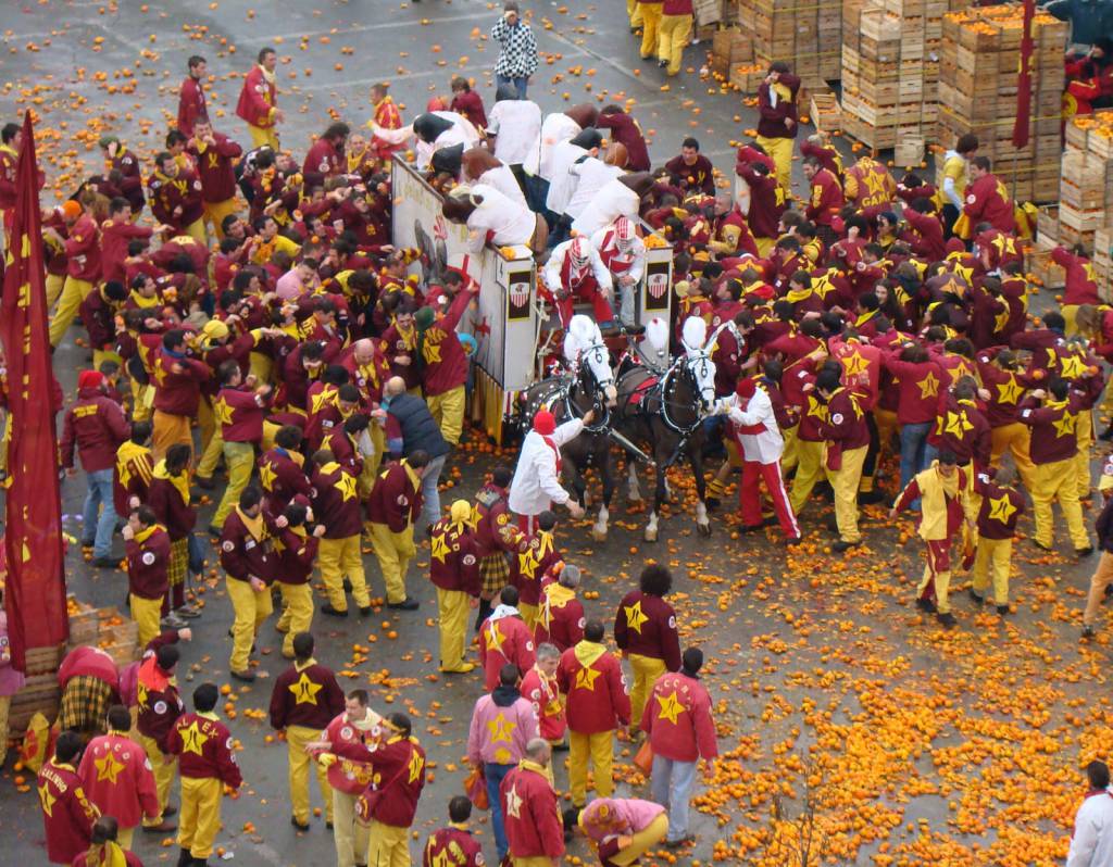 Battaglia delle arance Carnevale Ivrea