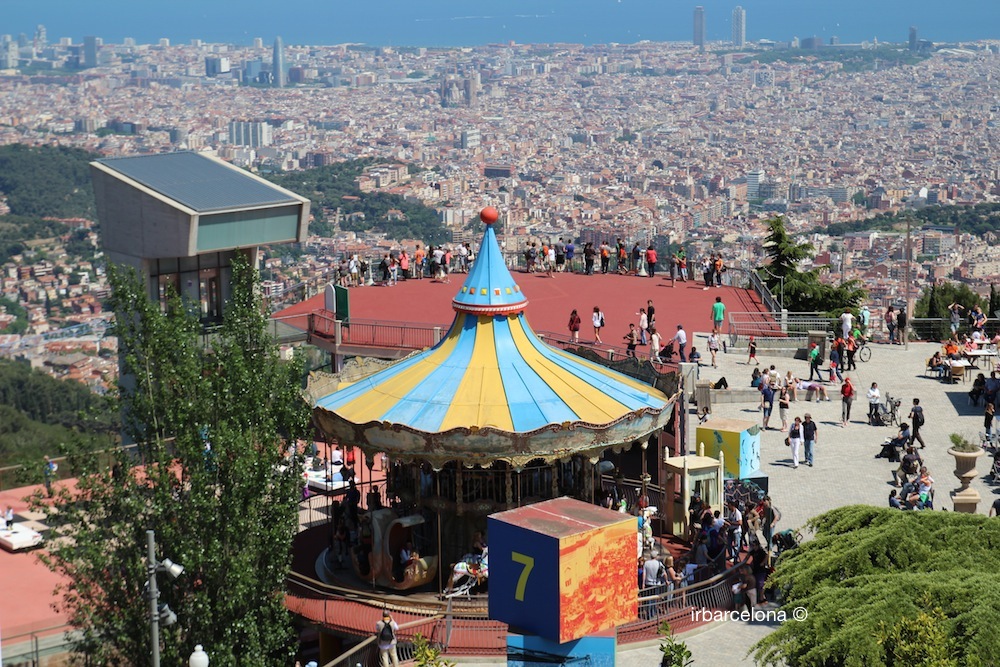 Quali sono attrazioni del parco Tibidabo, Barcellona