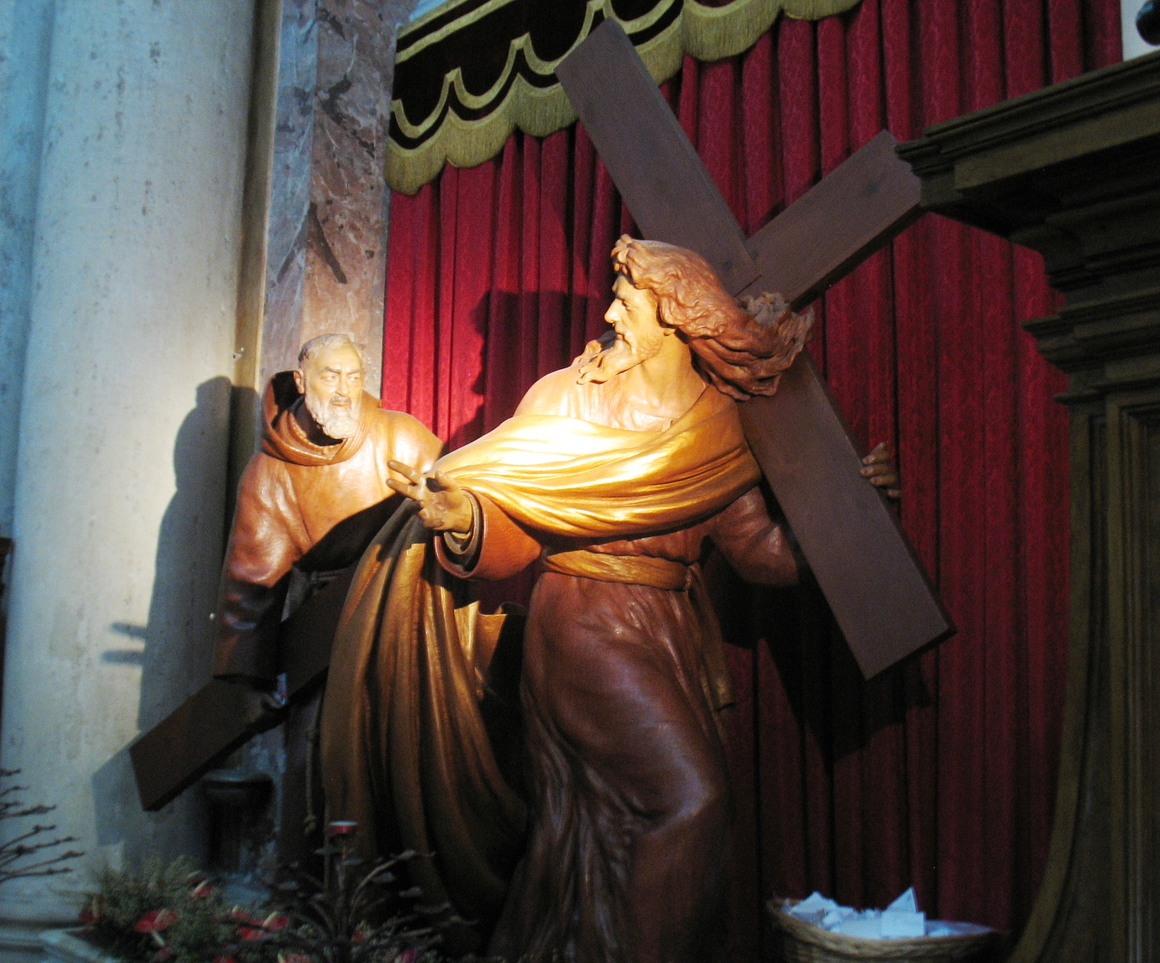 Quali sono le reliquie di Padre Pio a San Salvatore in Lauro