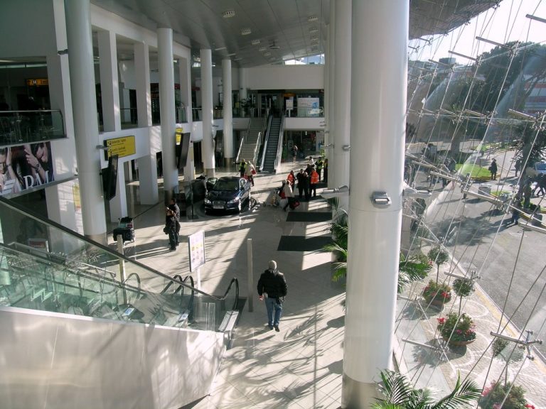 Come pagare parcheggio aeroporto napoli