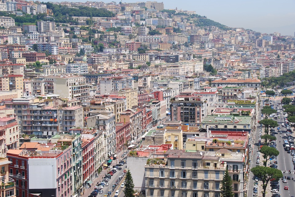 Come muoversi a Napoli