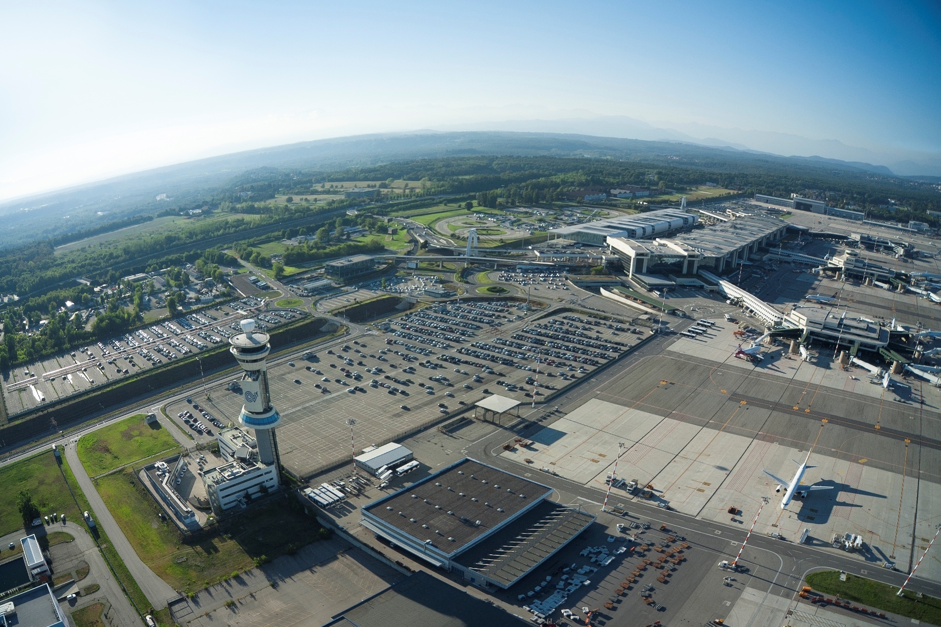 1412847221 laeroporto milano malpensa