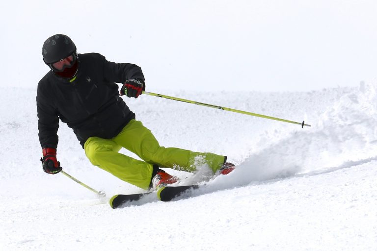 ski 2098120 1920